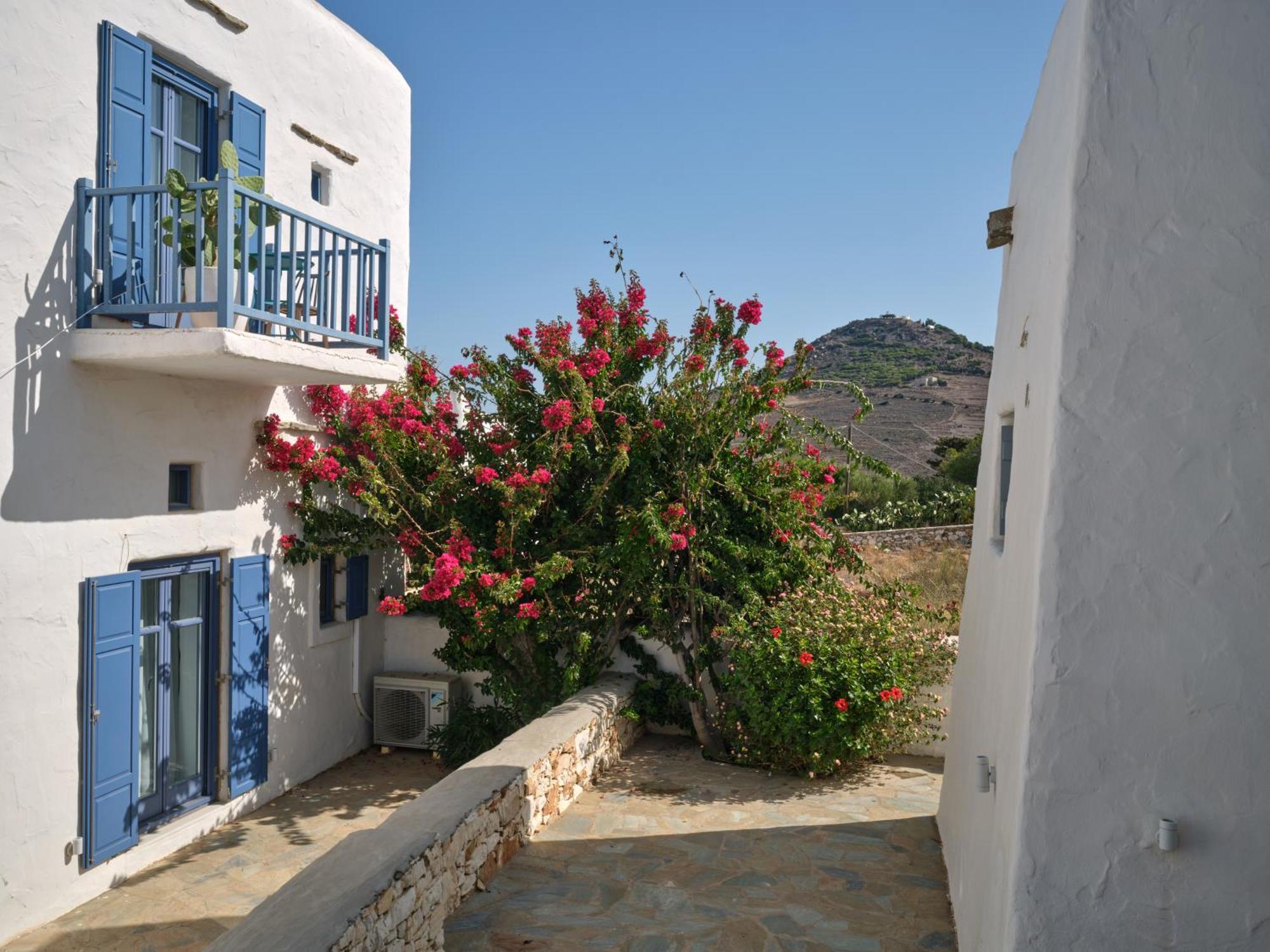 Amelie Villa With Pool And Amazing Sea Views, Paros Marpissa Exterior photo