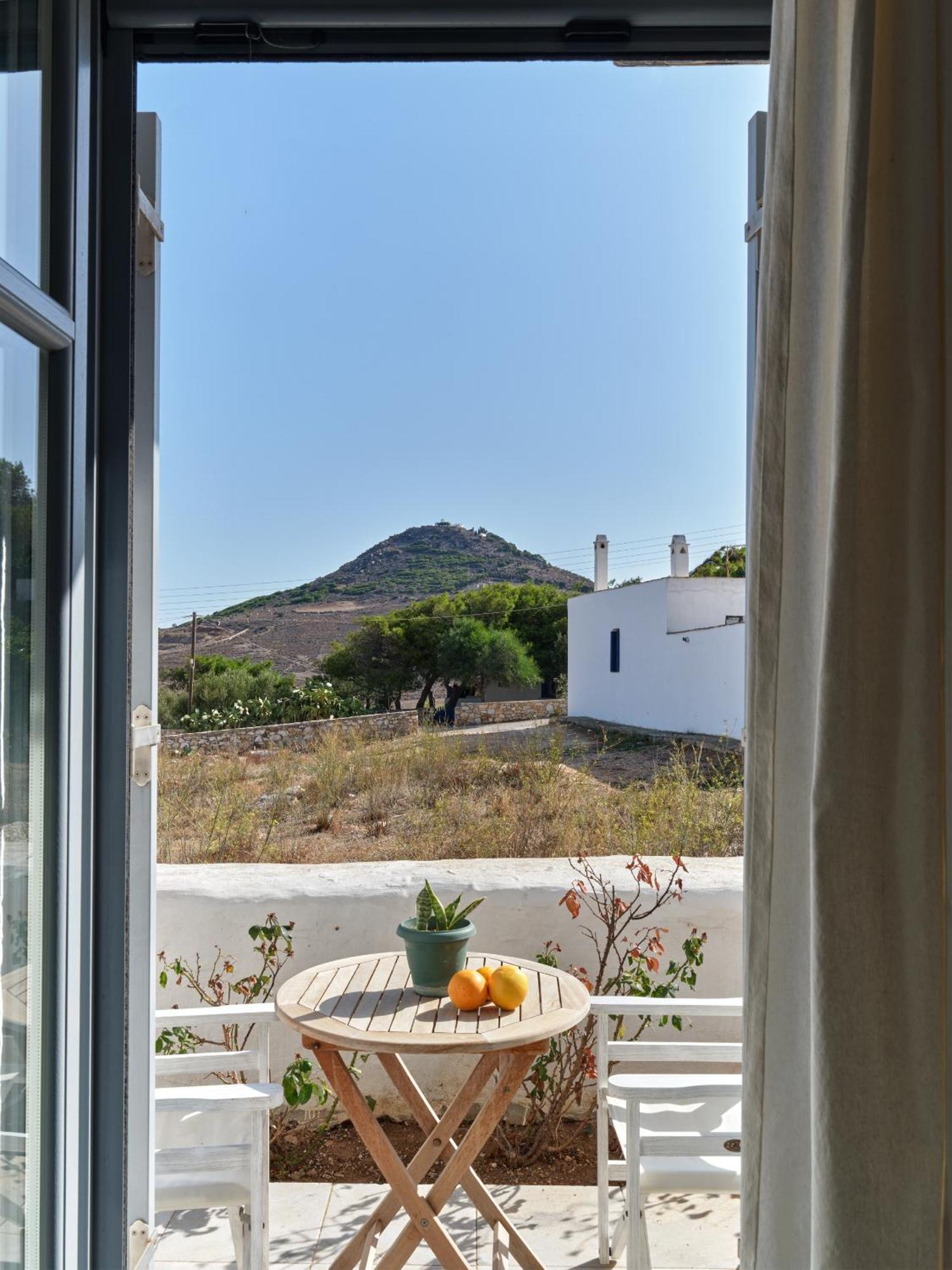 Amelie Villa With Pool And Amazing Sea Views, Paros Marpissa Exterior photo